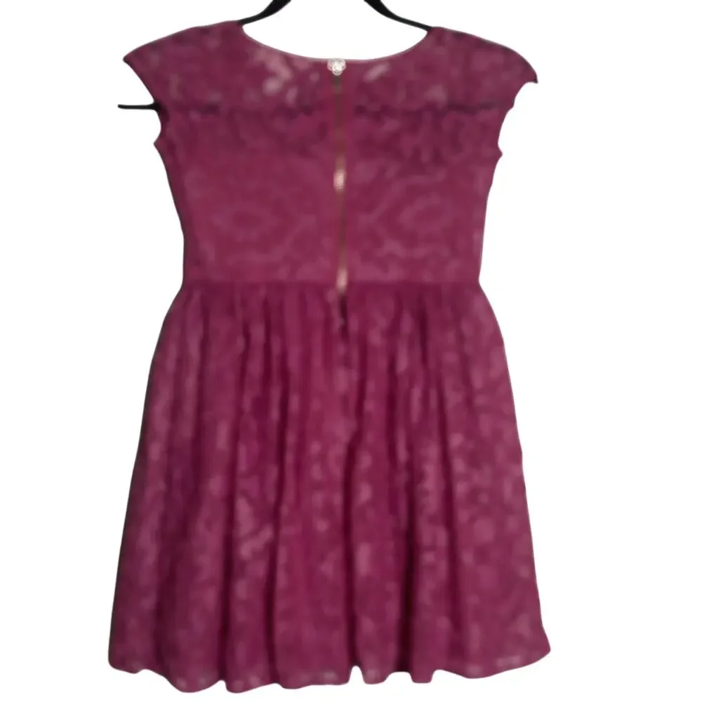American Girl Merry Magenta children’s dress size 7 Missing Belt